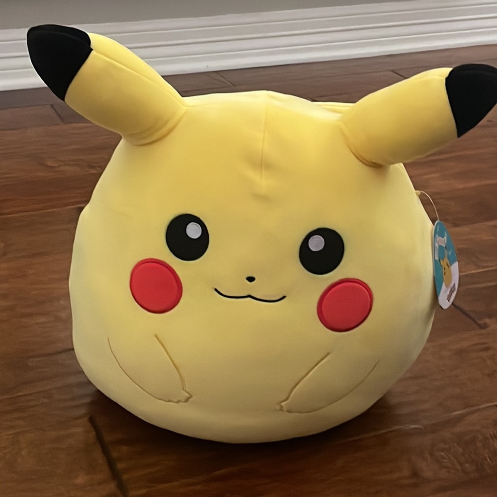 14” Squishmallows Pikachu NWT